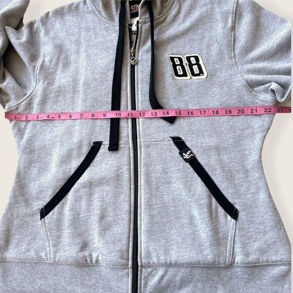 Chase Authentic NASCAR #88 Dale Jr Zip Jacket L Large Women’s Hoodie - Picture 3 of 9